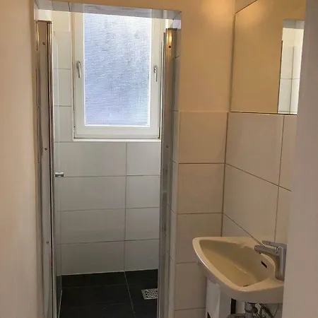 Gemuetliches Im Eg Mit Eigenem Zugang In Guter Wohnlage Apartman *