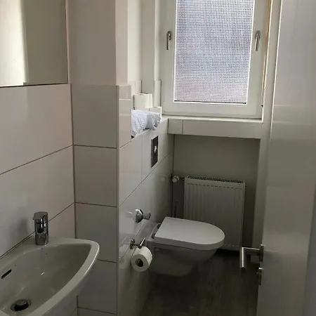 Apartment Moderne Und Gemuetliches Im Eg Mit Eigenem Zugang In Guter Wohnlage *