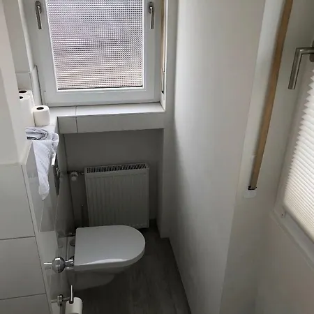 Gemuetliches Im Eg Mit Eigenem Zugang In Guter Wohnlage Apartman *