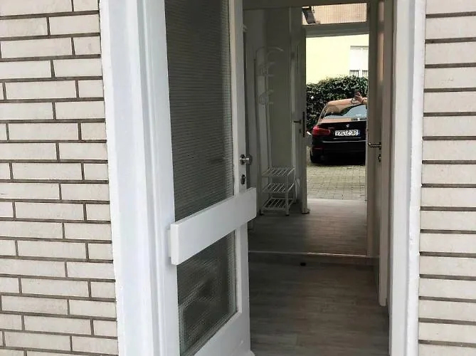 Lejlighed Gemuetliches Im Eg Mit Eigenem Zugang In Guter Wohnlage *